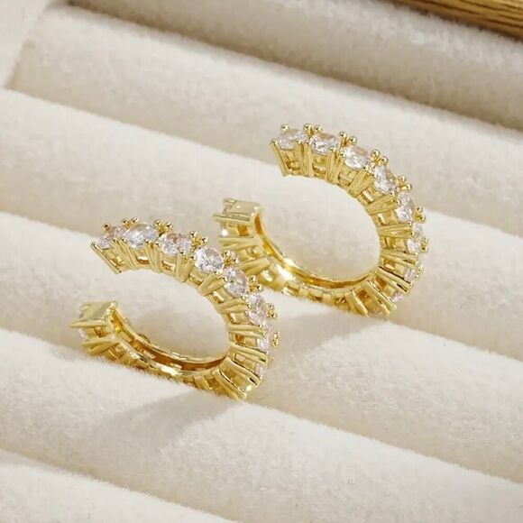 Ear Cuffs, Women's Earrings, 2 pieces with shiny rhinestones Silver or Gold Tone - Picture 2 of 8